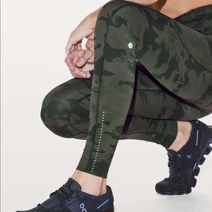 Lululemon fast and free reflective size 12